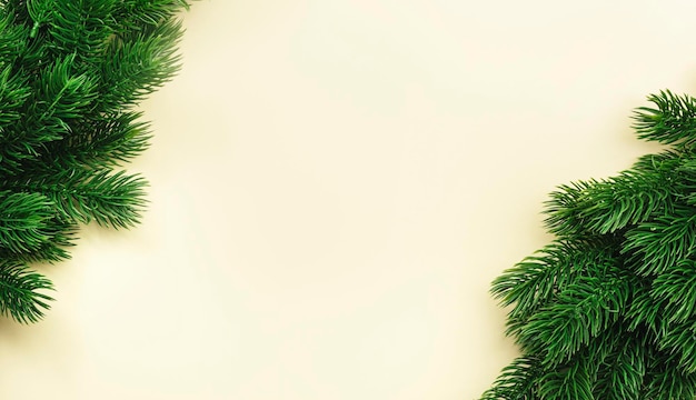 Fundo de Natal e Ano Novo com galhos verdes de abeto vermelho banner branco espaço de cópia de vista superior