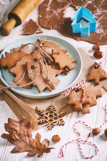 Fundo de pão de mel de natal em forma de árvore