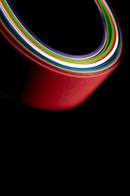 Fundo de papel de tira de arco-íris de onda de cor vibrante abstrata horizontal