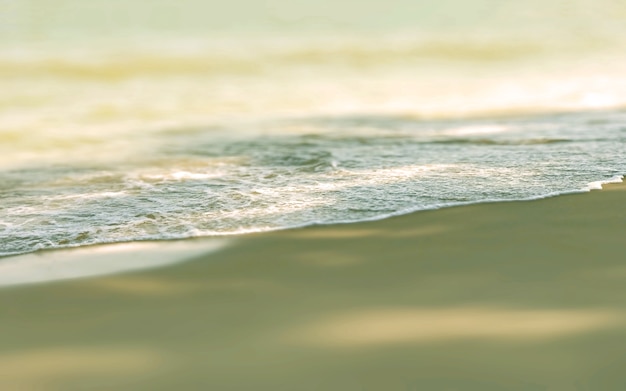 Foto fundo de praia com areia romântica