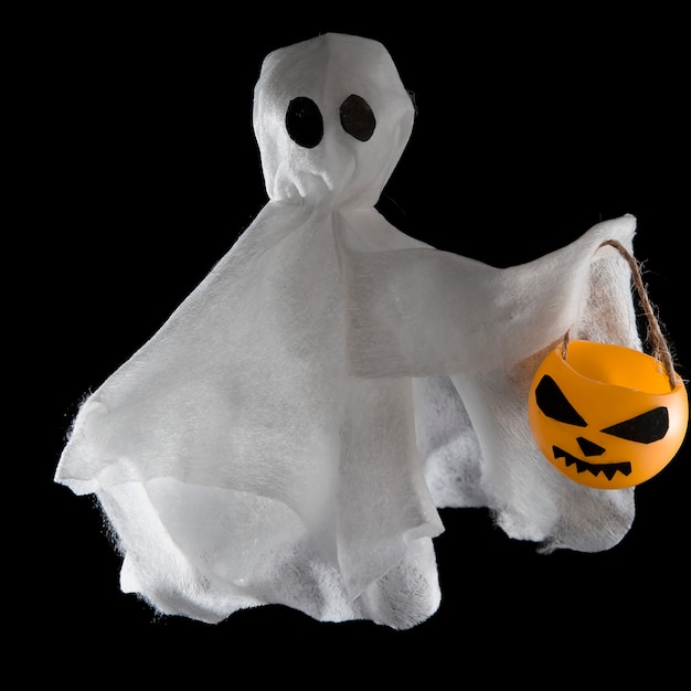 Fundo decorativo para o Halloween, fantasmas brancos com abóboras