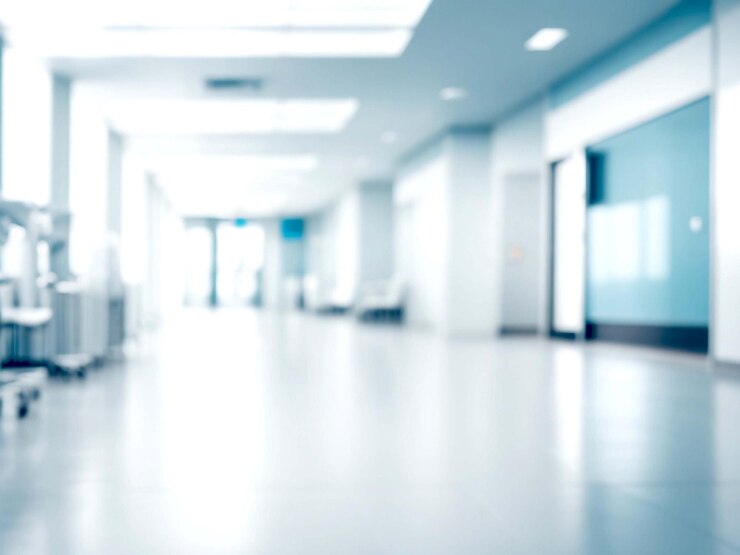 Foto fundo desfocado de luz desfocado o corredor de um escritório ou instituição médica do hospital