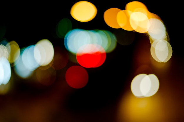 Fundos, bokeh, papéis de parede, luzes de rua, carros correndo de um lado para o outro.