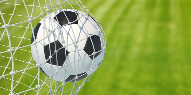 Fußball Fußball Fußball im Tornetz auf unscharfem grünem Rasenhintergrund 3D-Darstellung