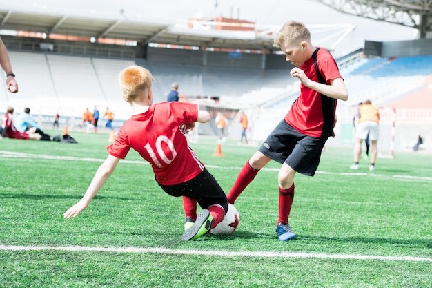 Fußballspiel für kinder