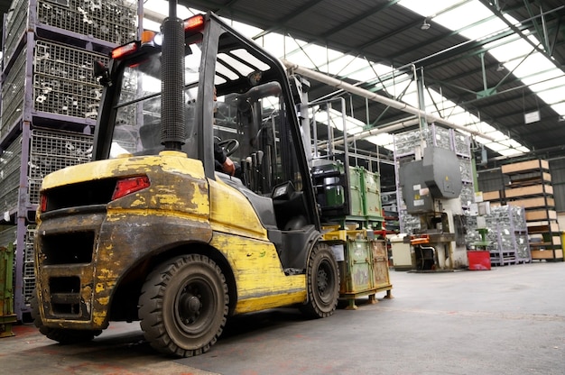 Gabelstapler-Ladehubwagen-Ausrüstung im Lager