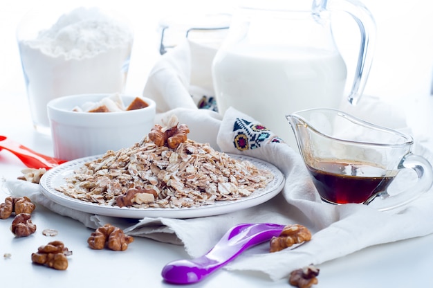 Gachas De Avena Con Vaso De Leche