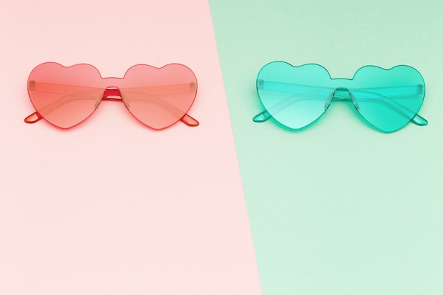 Gafas de estilo minimalista en forma de corazón, gafas de sol modernas.