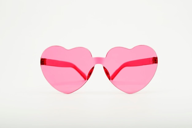 Gafas en forma de corazón vistas de frente