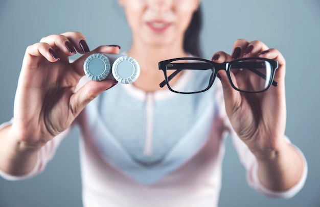 Gafas de mano mujer con lentes