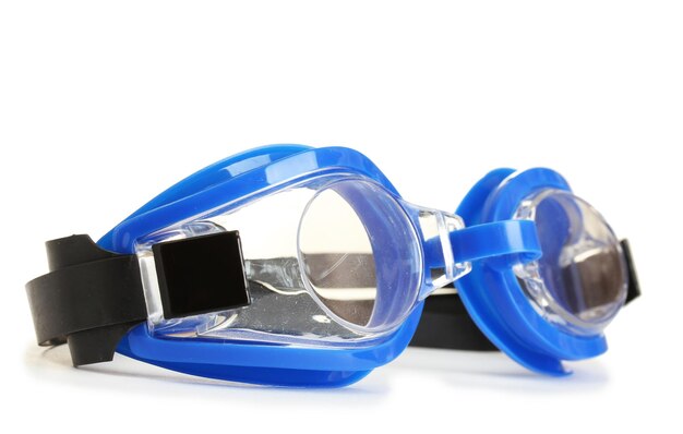 Gafas de natación azul aislado en blanco