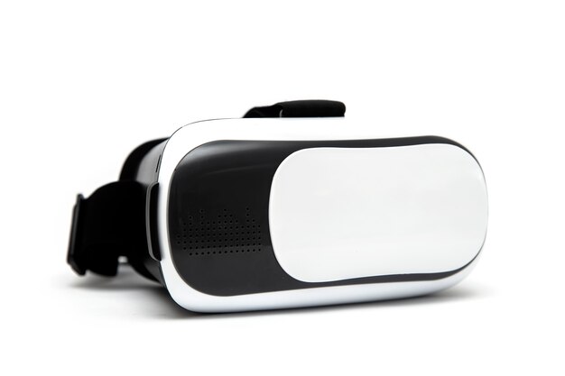 gafas de realidad virtual aisladas sobre un fondo blanco