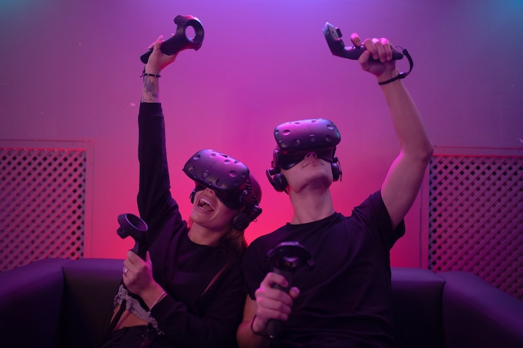 Foto gafas vr en personas. victoria en el juego.