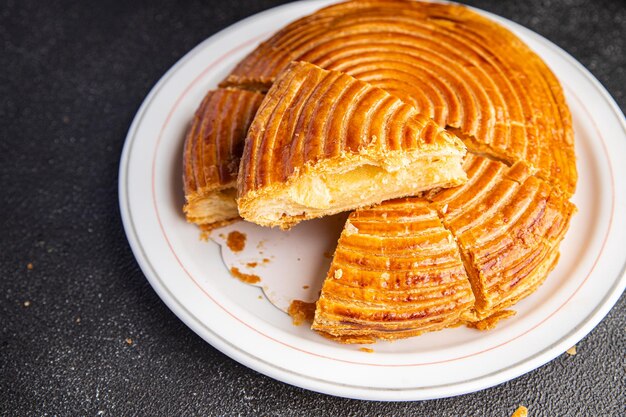 galette de almendras relleno dulce bollería francesa comida saludable comida merienda en la mesa espacio de copia comida