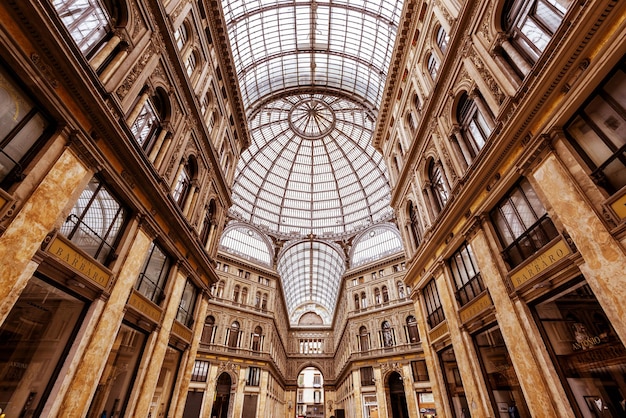 Galleria Umberto I Nápoles Italia