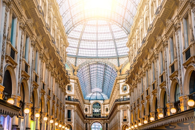 Galleria Vittorio Emanuele II cúpula de vidro
