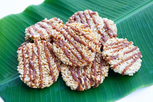 Galleta de arroz con azúcar de palma de coco