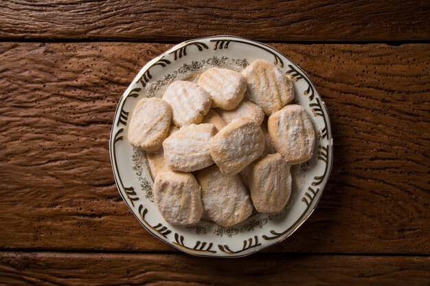 Galleta de castañas en la mesa