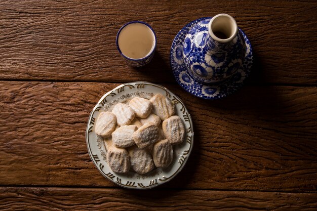 Galleta de castañas en la mesa