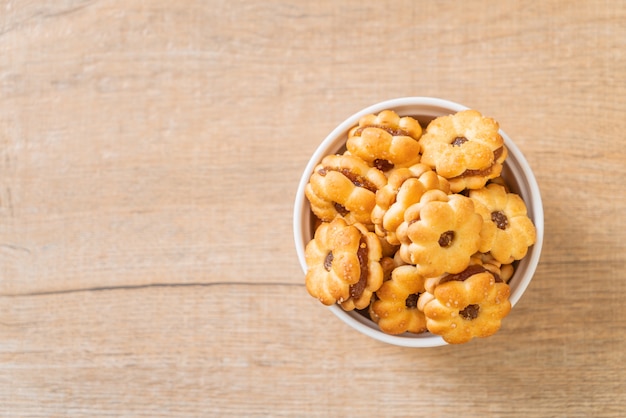 galleta con mermelada de piña