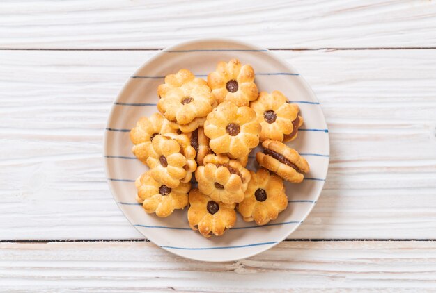 galleta con mermelada de piña