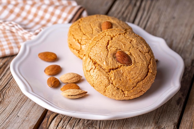 Galletas de almendras turcas, nombre turco; Acibadem Kurabiyesi