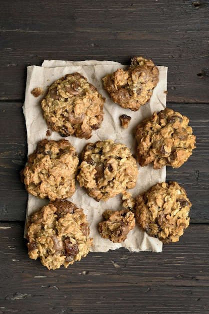 Galletas de avena saludables en papel