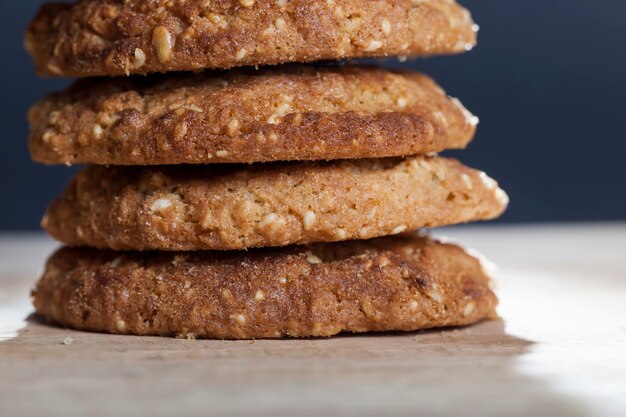 Galletas de avena tradicionales redondas dobladas