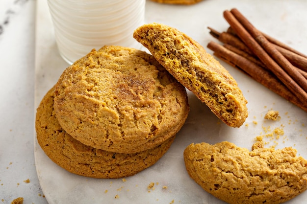 Galletas de calabaza con canela y leche