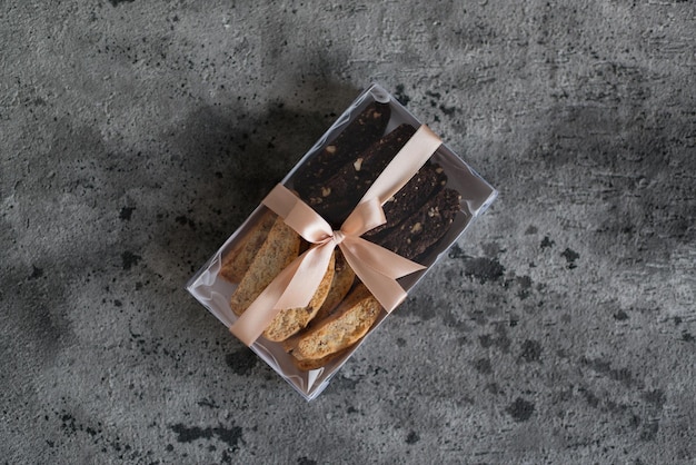 Galletas caseras en una caja