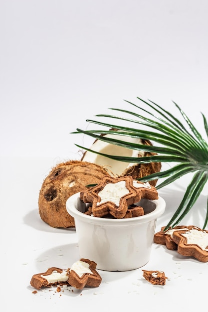 Galletas de coco sin gluten y sin lactosa Bollería saludable casera Té verde Mañana soleada