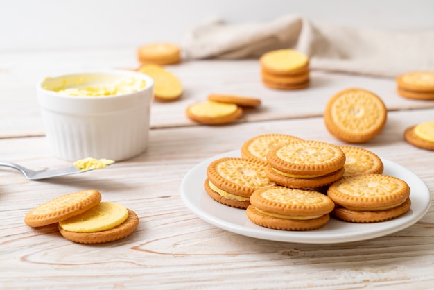 Foto galletas con crema de mantequilla