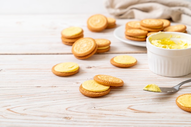 Foto galletas con crema de mantequilla