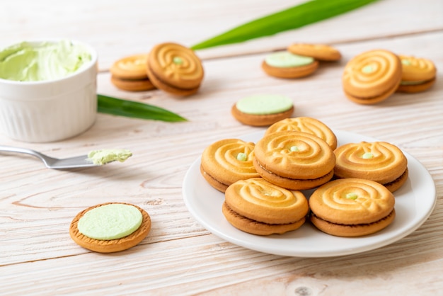 galletas con crema de pandan