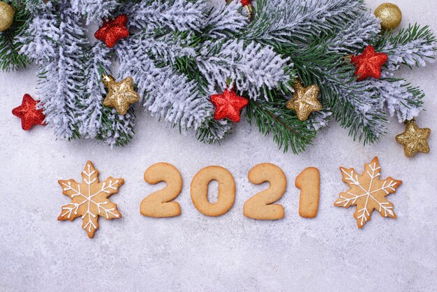 Galletas de jengibre de Año Nuevo 2021