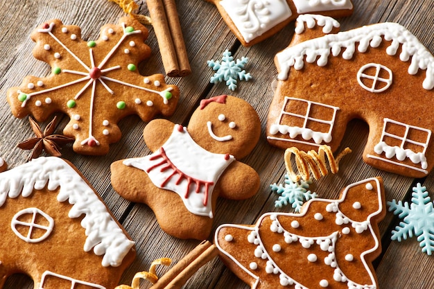 Galletas de jengibre caseras navideñas