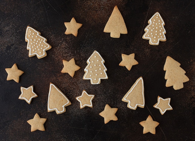 Galletas de jengibre decoradas para las vacaciones de Navidad