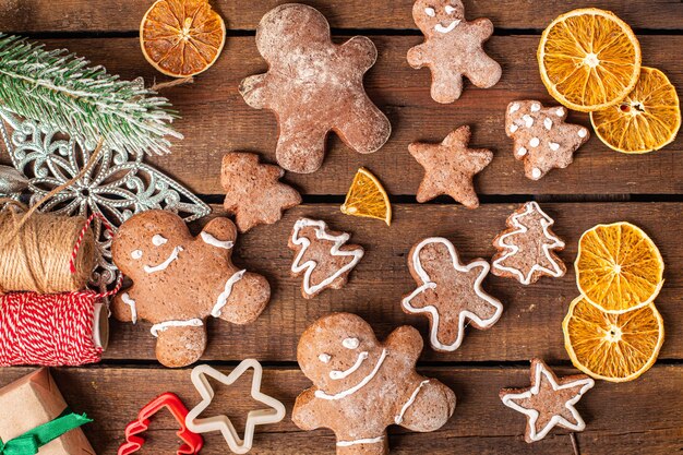 galletas de jengibre dulces navideños obsequio de año nuevo postre dulce hombre de jengibre canela jengibre