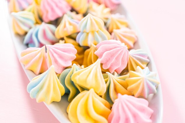 Galletas de merengue de unicornio