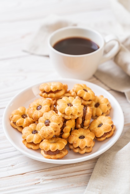 galletas con mermelada de piña