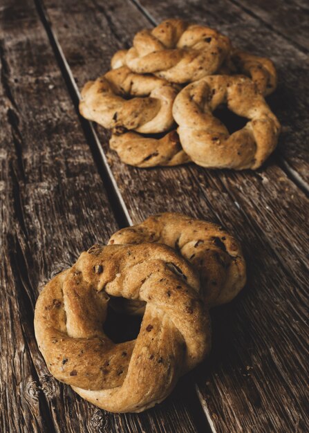 Galletas napolitanas llamadas taralli.