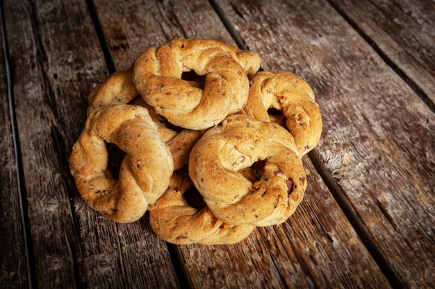 Galletas napolitanas llamadas taralli.