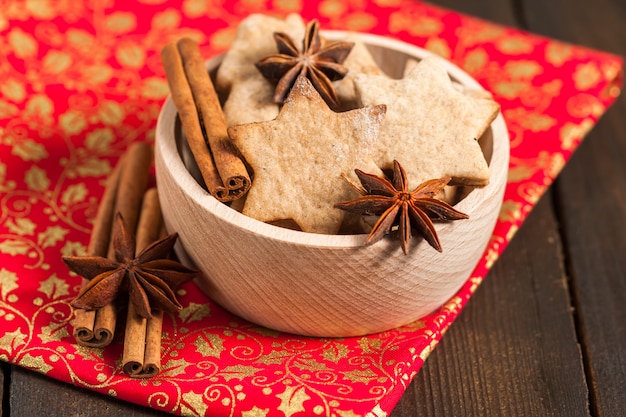 Galletas de Navidad en un tazón