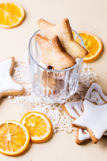 Galletas de navidad en vaso