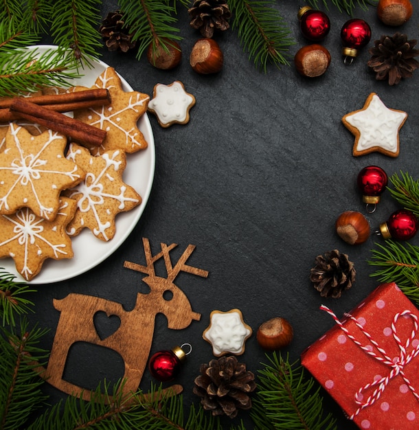 Galletas navideñas de jengibre y miel