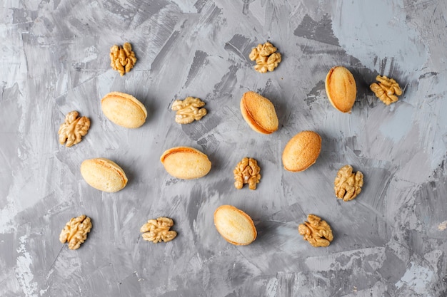 Galletas de nuez deliciosas frescas caseras.