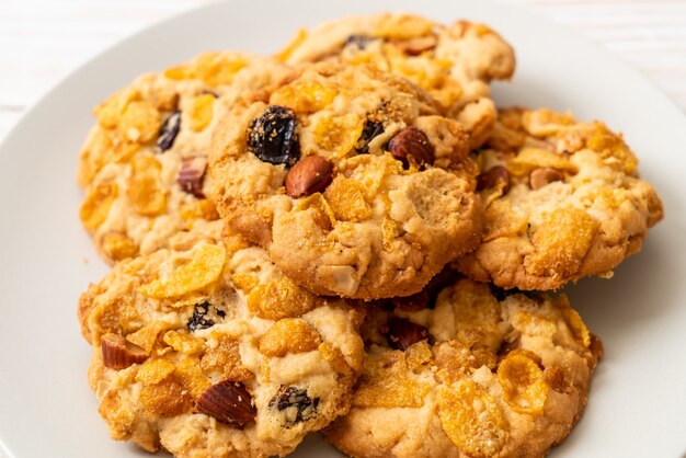 galletas con pasas de maíz y almendras