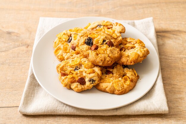 galletas con pasas de maíz y almendras