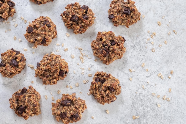 Galletas saludables de plátano con avena y chocolate