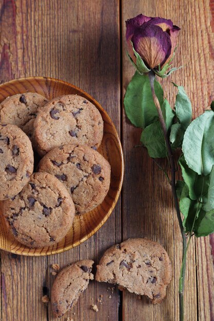 Foto galletas con trozos de chocolate